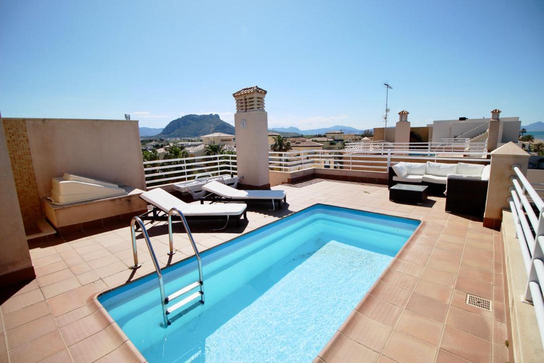 Atico Con Piscina Privada En Primera Linea Apartment Denia Exterior foto