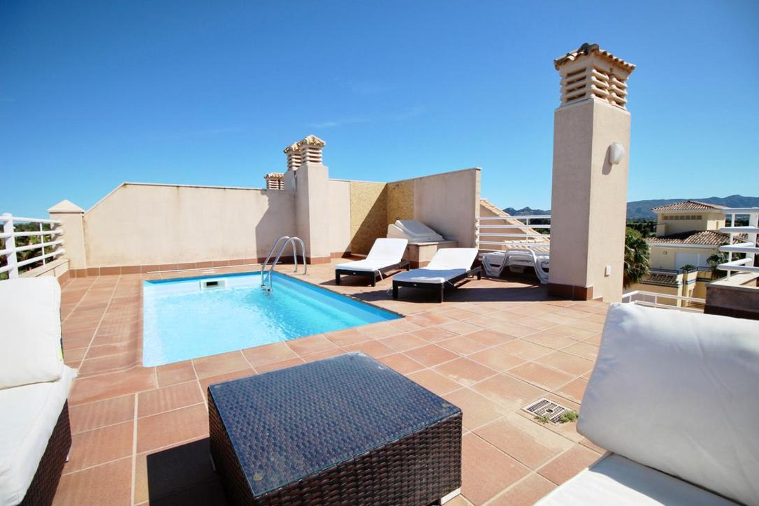 Atico Con Piscina Privada En Primera Linea Apartment Denia Exterior foto