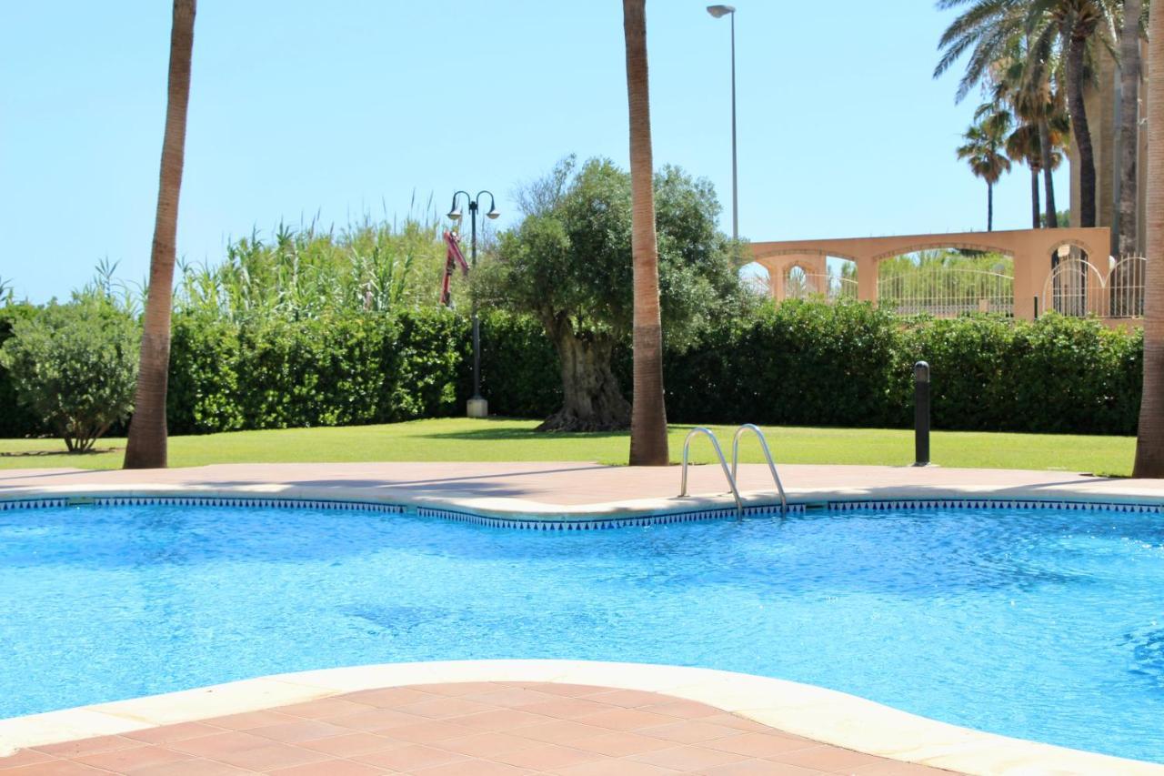 Atico Con Piscina Privada En Primera Linea Apartment Denia Cameră foto