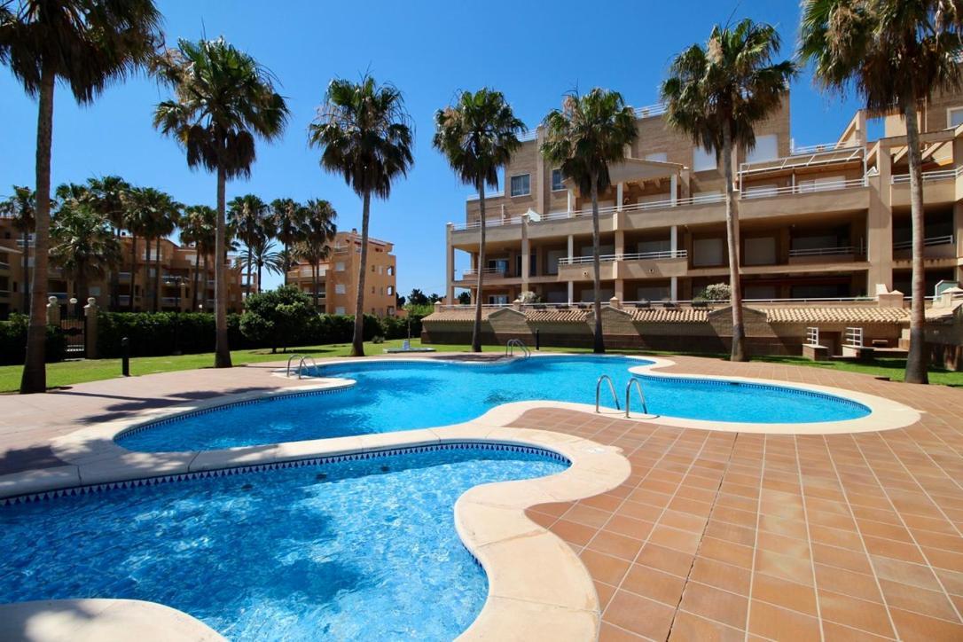 Atico Con Piscina Privada En Primera Linea Apartment Denia Exterior foto