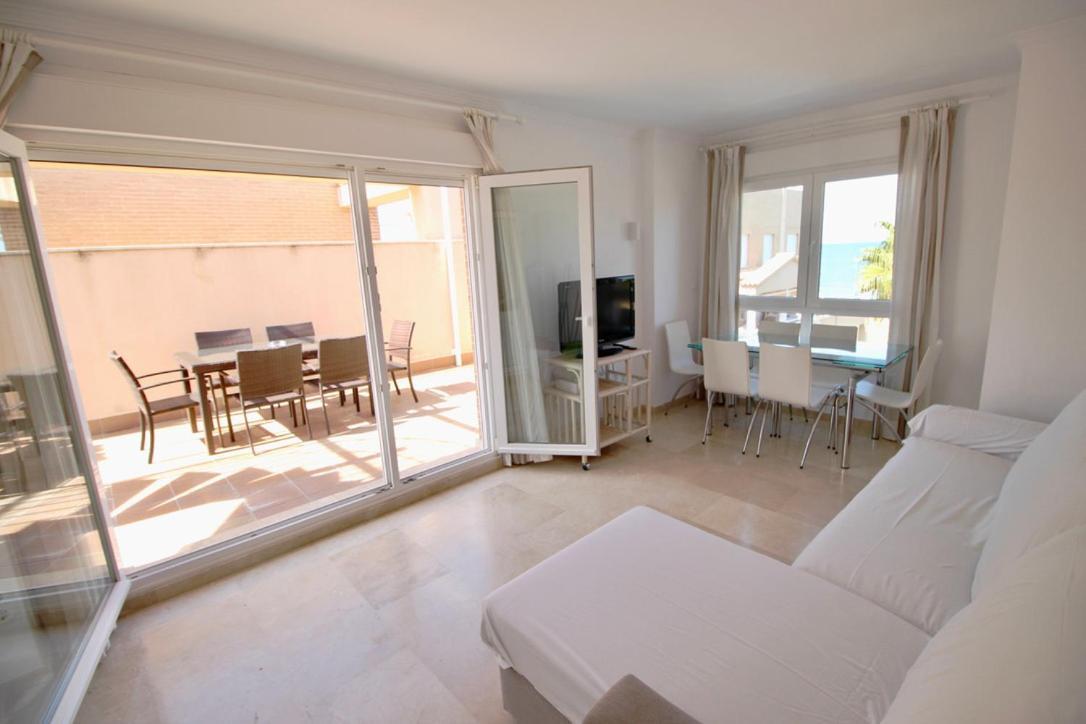 Atico Con Piscina Privada En Primera Linea Apartment Denia Exterior foto