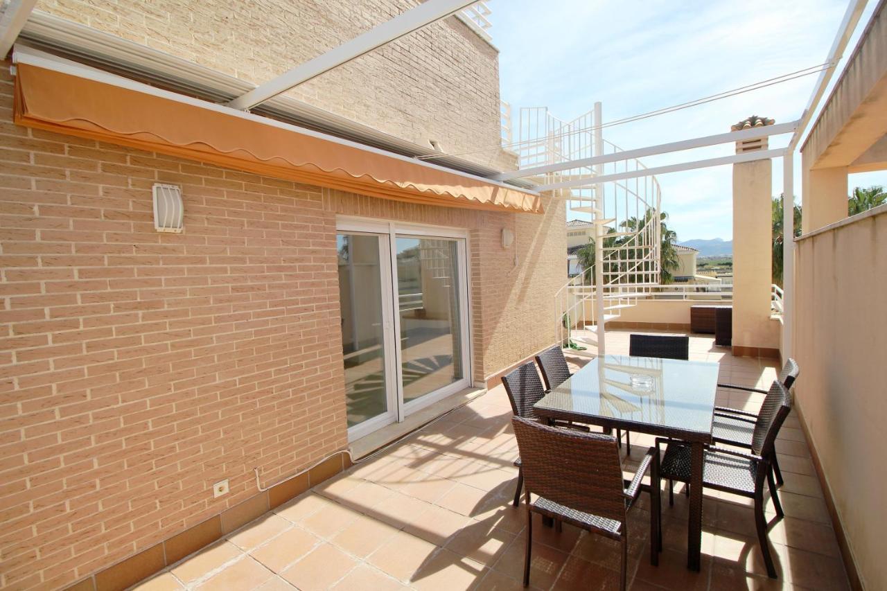 Atico Con Piscina Privada En Primera Linea Apartment Denia Exterior foto